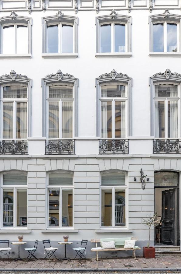The Bank 1869 - Unique Guestrooms In The Historic Center Of Bruges Exterior foto