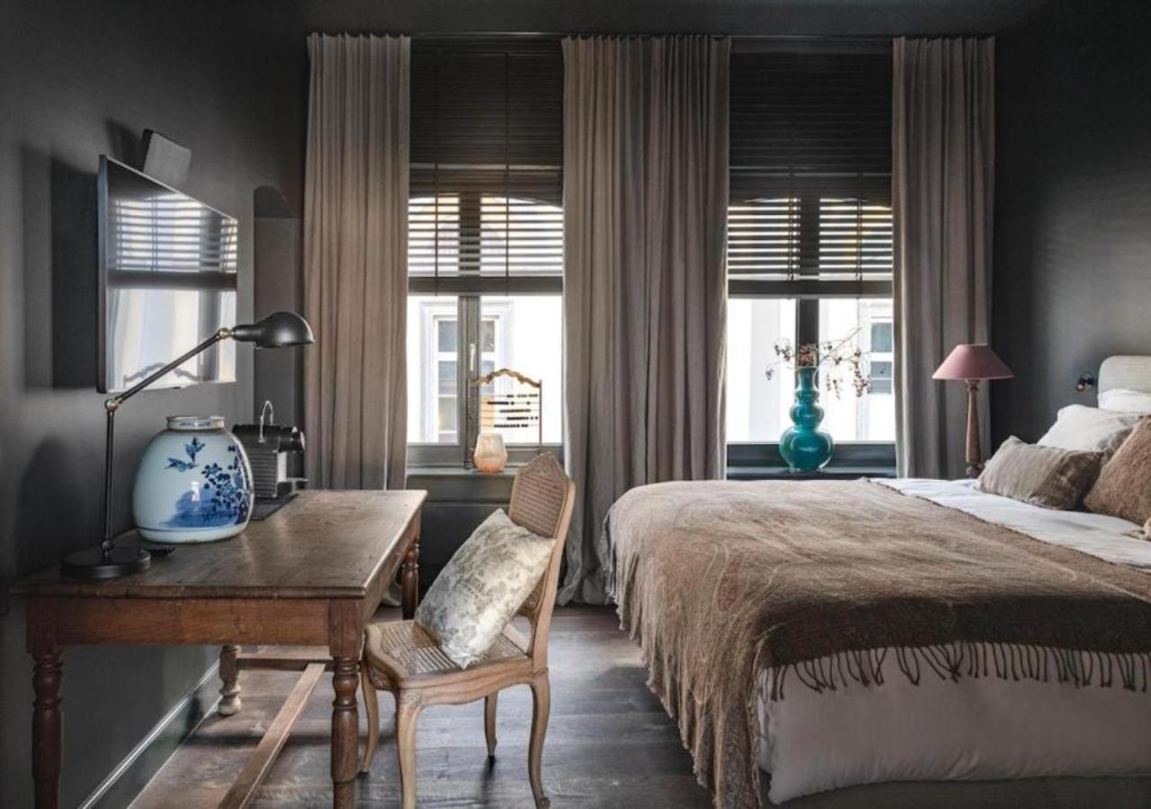 The Bank 1869 - Unique Guestrooms In The Historic Center Of Bruges Exterior foto