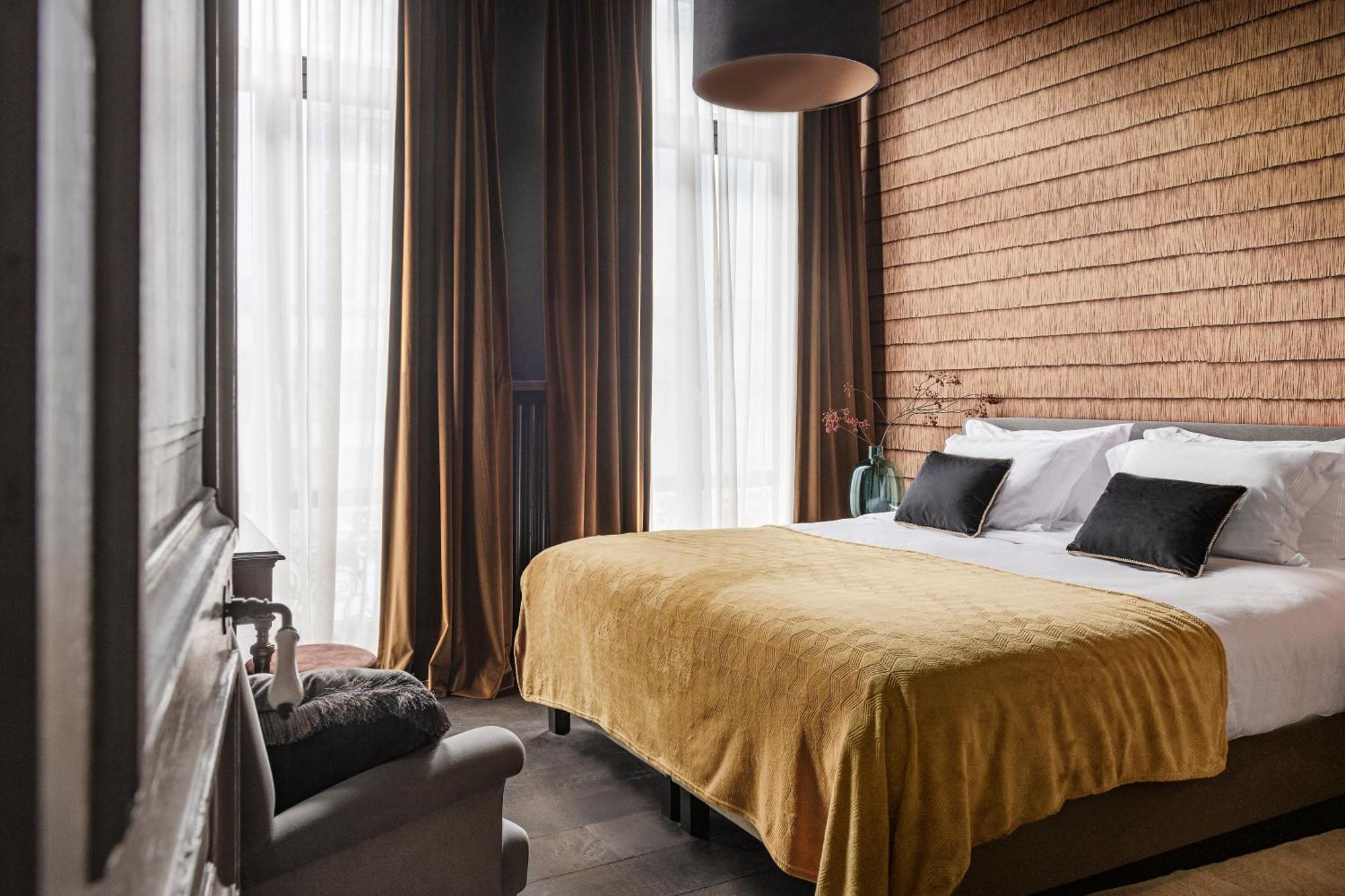The Bank 1869 - Unique Guestrooms In The Historic Center Of Bruges Exterior foto
