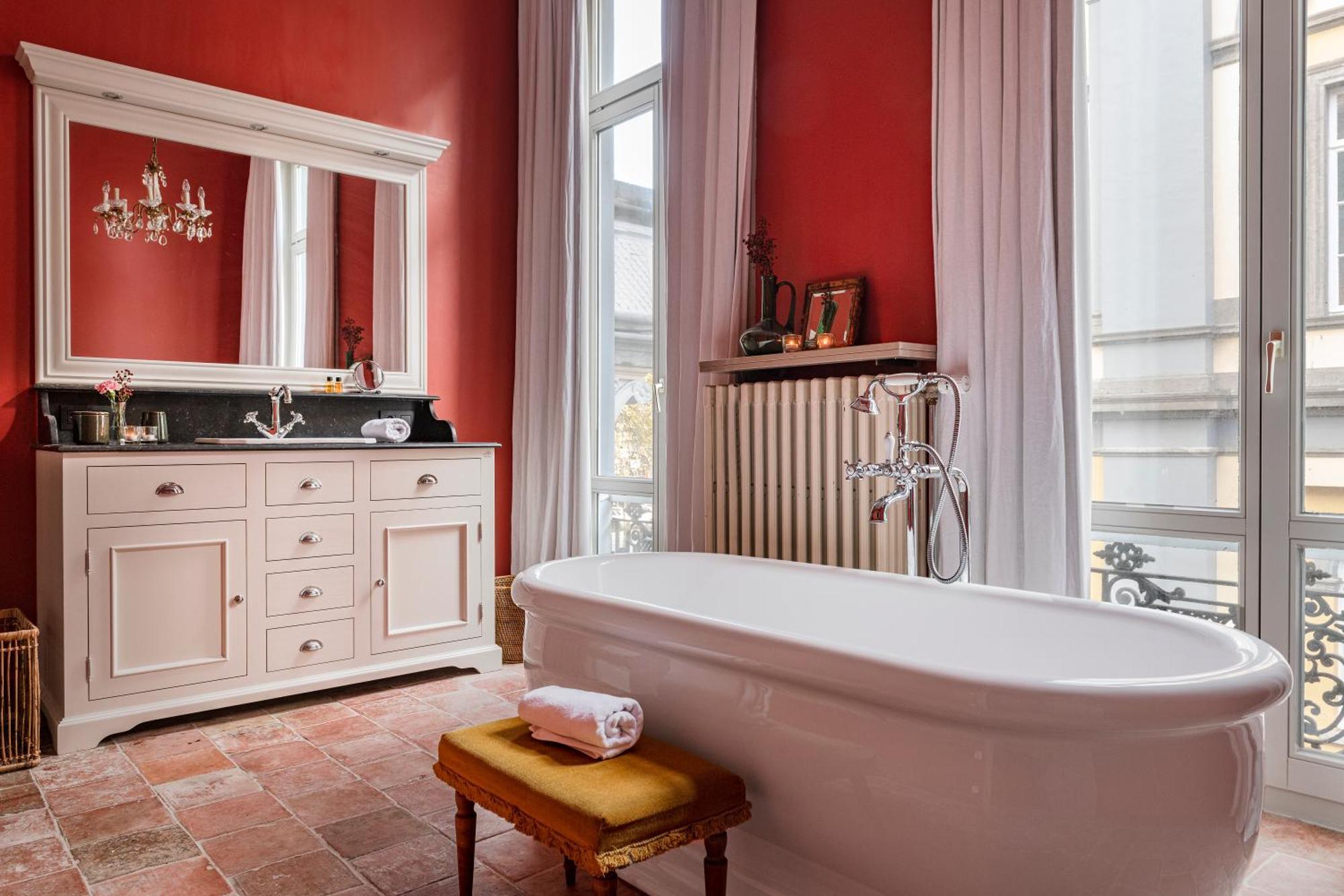 The Bank 1869 - Unique Guestrooms In The Historic Center Of Bruges Exterior foto